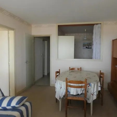 Avec Alcove, Face Mer, 50m De La Avec Balcon Et Garage Prive A - Fr-1-323-417 Saint-Jean-de-Monts