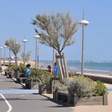 Alcove A Jean De Monts Avec Balcon Et Garage, Proche - Fr-1-323-417 아파트 생장드몽